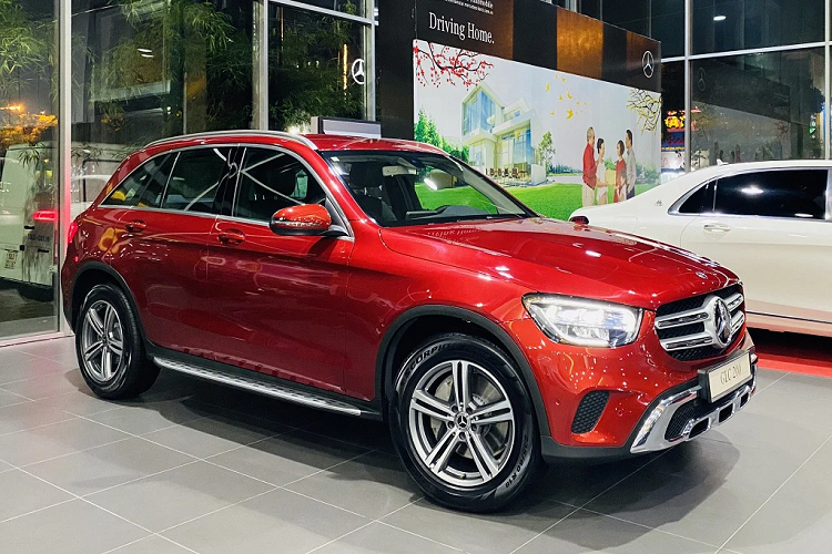 Bang Kieu tau Mercedes-Benz GLC 200, gia tu 1,8 ty dong-Hinh-6