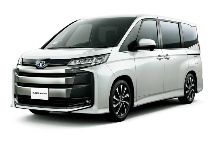 Toyota Noah va Voxy 2022 gia re 