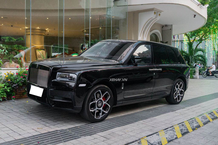 Rolls-Royce Cullinan Black Badge “hang hiem”, hon 32 ty o Sai Gon-Hinh-2