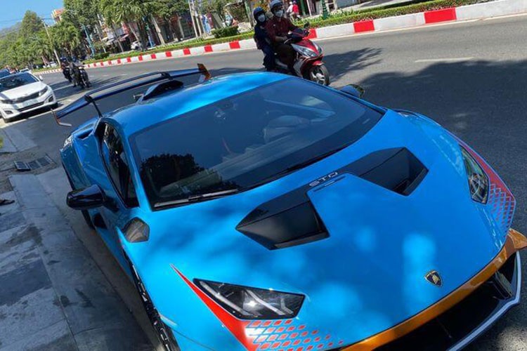 Lamborghini Huracan STO doc nhat Viet Nam cua dai gia Vung Tau-Hinh-2
