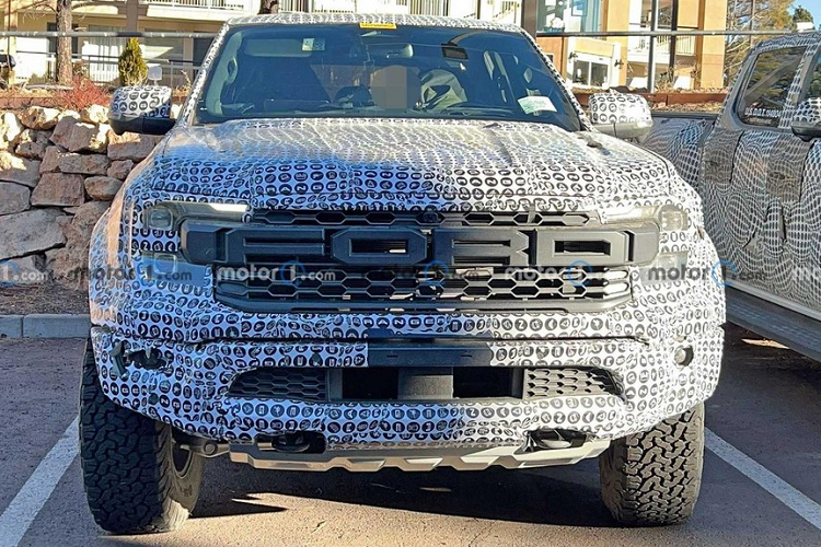 Ford Ranger Raptor 2022 lo noi that truoc ngay ra mat-Hinh-3