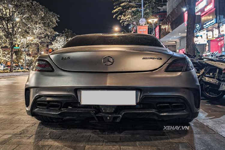 Mercedes-AMG SLS hon 12 ty do bodykit Black-Series tai Sai Gon-Hinh-2