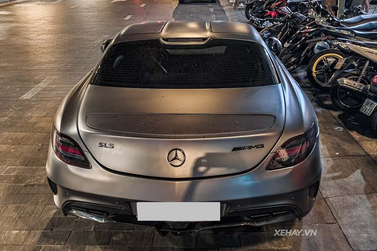 Mercedes-AMG SLS hon 12 ty do bodykit Black-Series tai Sai Gon-Hinh-7