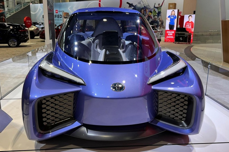 Rhombus Concept - chiec xe nho xiu, ky quac cua Toyota o My-Hinh-2