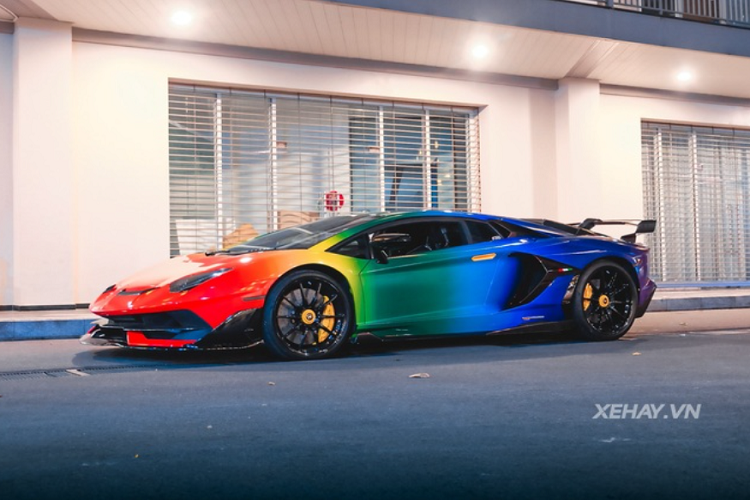 Lamborghini Aventador SVJ hon 50 ty khoe ao “tac ke hoa” o Sai Gon-Hinh-6