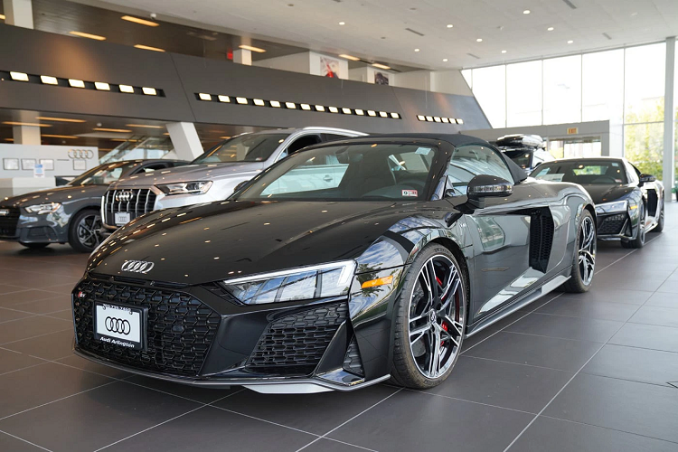 Sieu xe Audi R8 V10 Spyder 2021 mui tran dau tien ve Viet Nam-Hinh-7