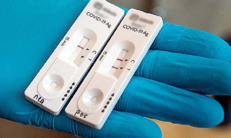 Test nhanh 2 vach nhung xet nghiem PCR am tinh: BS chi ro ly do