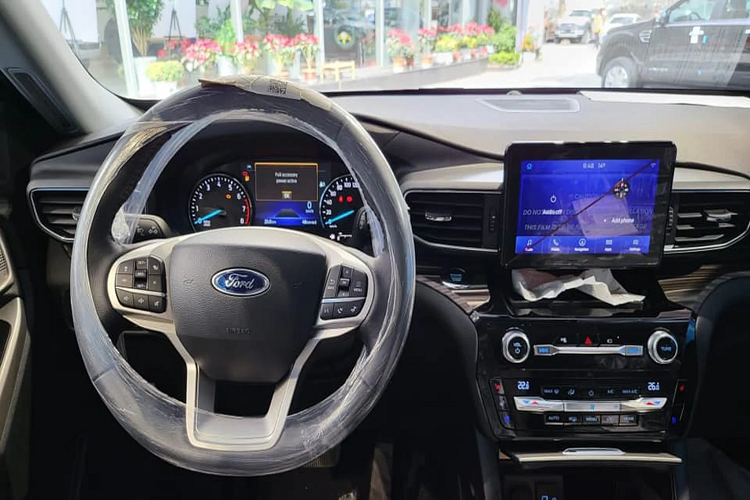 Ford Explorer 2022 ve dai ly, gia lan banh tai Viet Nam gan 3 ty-Hinh-6