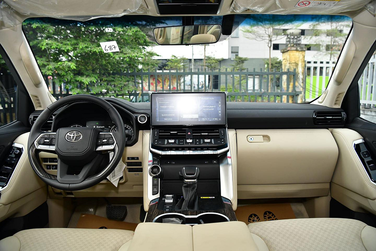 Toyota Land Cruiser VX 2022 ki niem 70 nam, gan 6 ty tai Viet Nam-Hinh-4
