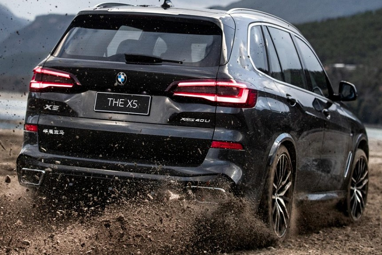 BMW X5 Li 2022 hang sang 