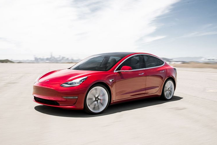 Tesla vuot mat BMW tro thanh hang xe sang hang dau tai My-Hinh-3