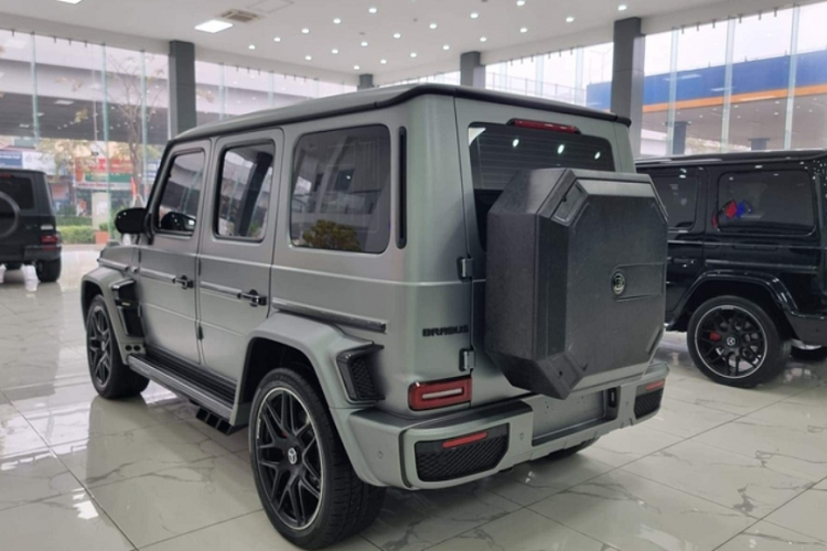 Dai gia Quang Ninh tau Mercedes-AMG G63 do Brabus 800 “cuc ngau“-Hinh-2