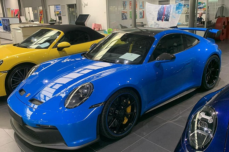 Cuong Do la bat ngo “tau” Porsche 911 GT3 mau xanh Shark Blue hiem-Hinh-2