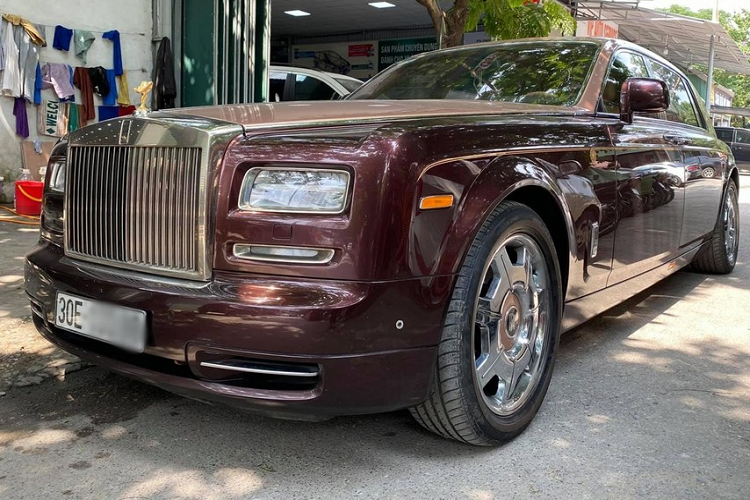 Rolls-Royce Phantom Lua thieng doc nhat the gioi cua chu tich FLC-Hinh-12