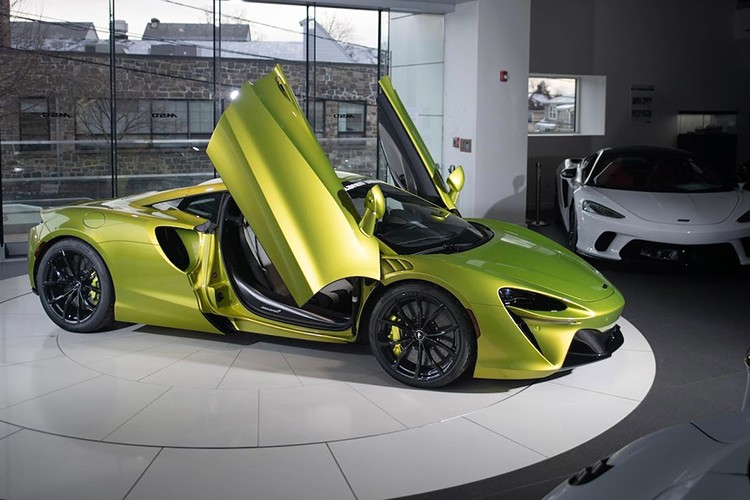 McLaren Artura hybrid chao ban tu 15,99 ty dong tai Viet Nam-Hinh-10