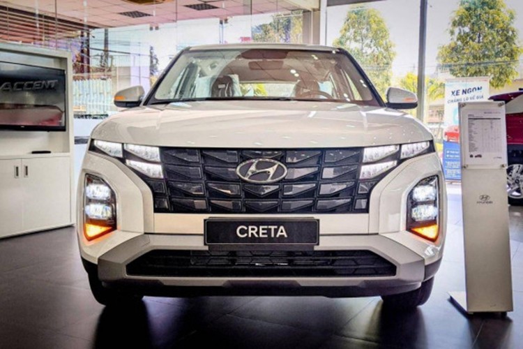 Hyundai Creta 2022 kem “lac” 30 trieu dong, mua dung gia cho 2 thang