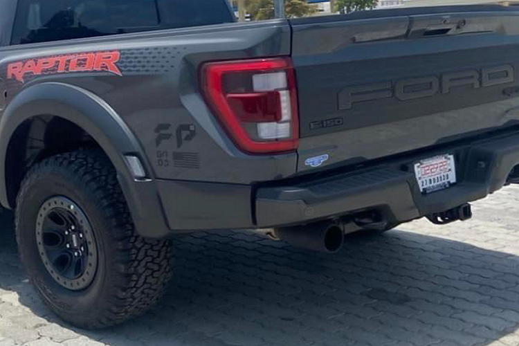 Them Ford F-150 Raptor 2022 thu 3, hon 5 ty dong ve Viet Nam-Hinh-6