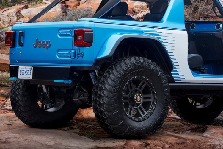 Jeep Wrangler Magneto 2.0 - concept dia hinh chay dien 