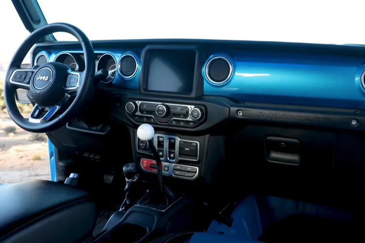 Jeep Wrangler Magneto 2.0 - concept dia hinh chay dien 