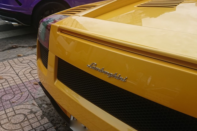 Dai gia Dang Le Nguyen Vu trai nghiem “bo gia” Lamborghini Gallardo-Hinh-6