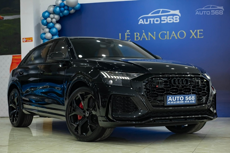 Can canh Audi RS Q8 tien ty, dau tien va 