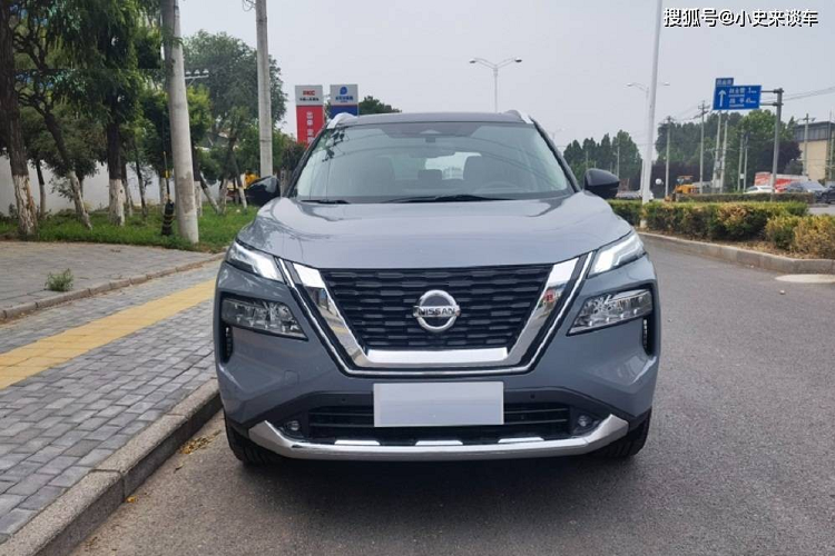 Nissan X-Trail 2022 them dong co tang ap 2.0L, khoang 630 trieu dong-Hinh-3