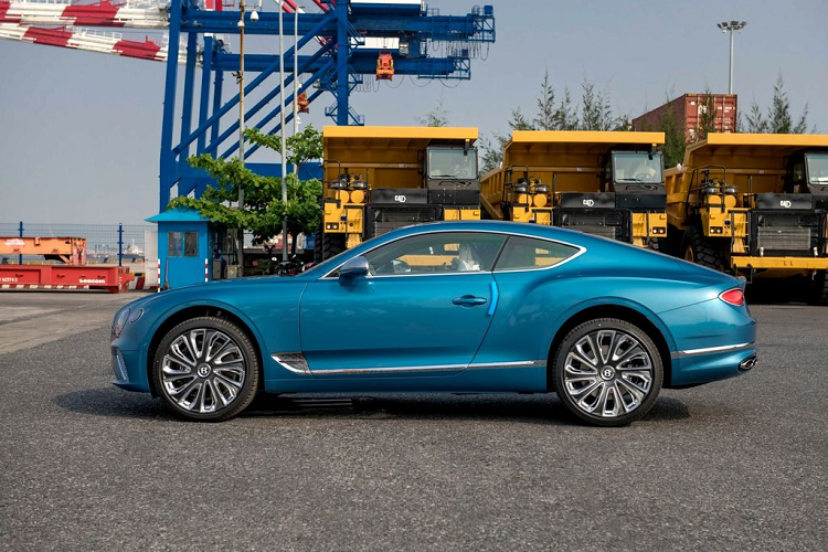 Can canh Bentley Continental GT V8 Mulliner doc nhat Viet Nam-Hinh-9