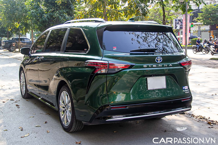 Toyota Sienna Hybrid 2021 chay 8.500 km, ban 4,5 ty o Ha Noi-Hinh-3