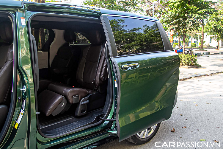 Toyota Sienna Hybrid 2021 chay 8.500 km, ban 4,5 ty o Ha Noi-Hinh-4