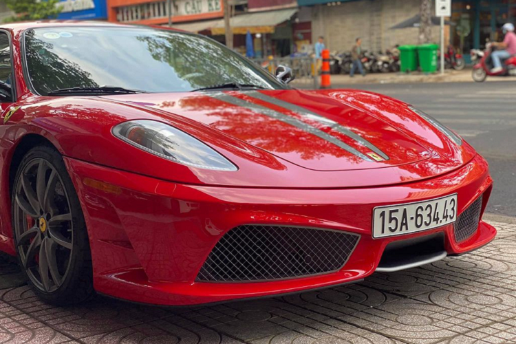 Chi tiet Ferrari 430 Scuderia 