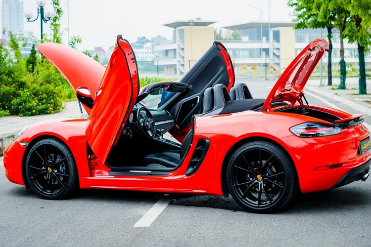 Porsche 718 Boxster do cua 