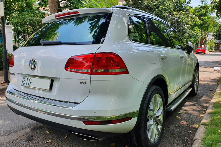 Volkswagen Touareg chay 5 nam, chu xe 