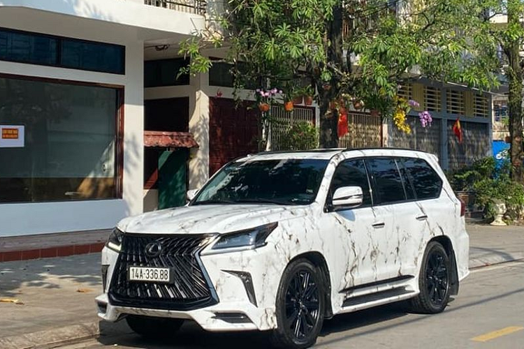 Lexus LX570 Super Sport hon 9 ty do MBS cua dai gia Quang Ninh-Hinh-3