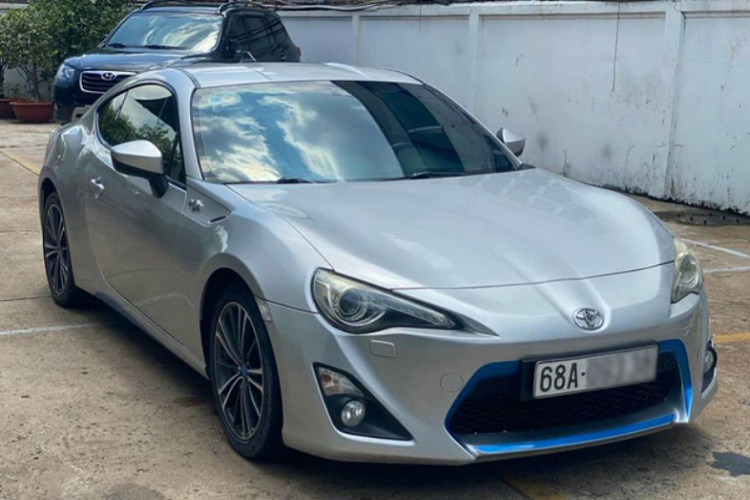 Toyota 86 sau 10 nam chay 82km, rao ban 900 trieu tai Kien Giang-Hinh-3