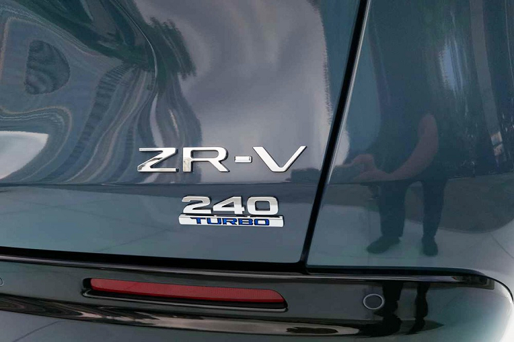 Honda ZR-V 2023 gia re trinh lang, 