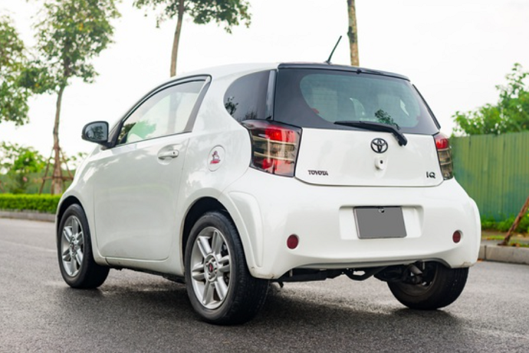 Xe Toyota iQ cu ky, chay 11 nam chao ban ty dong o Viet Nam-Hinh-11