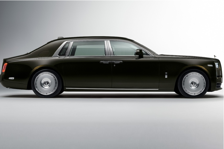 Mam Rolls-Royce Phantom 2023 sieu sang lap len Ghost va Cullinan se ra sao?-Hinh-2