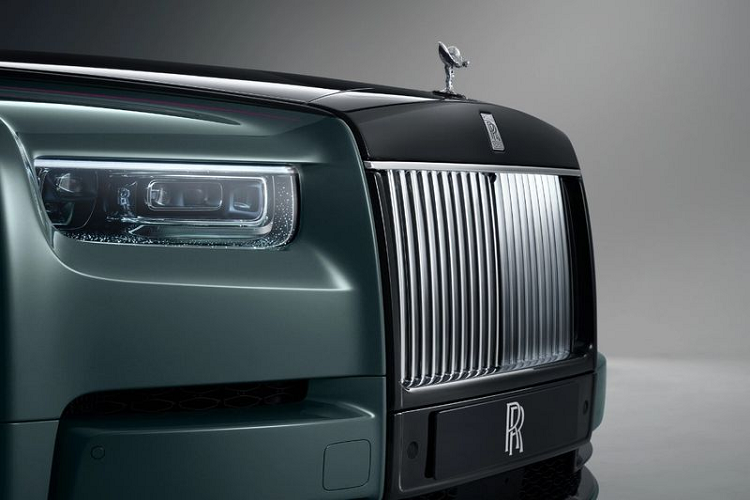 RollsRoyce Phantom Series II First Drive