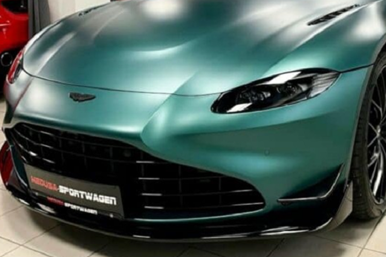 Sieu xe Aston Martin Vantage F1 Edition dau tien 