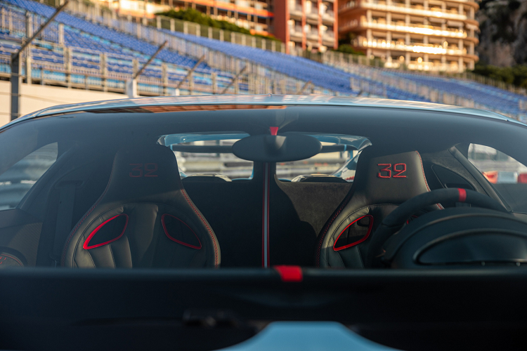 Sieu xe Bugatti Chiron Pur Sport Grand Prix 