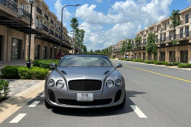 Bentley Continental SuperSports doc nhat Viet Nam rao ban hon 9 ty