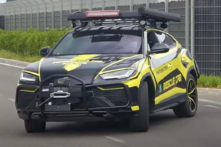 Lamborghini Urus Rescue - chiec sieu SUV chuyen ho tro sieu xe-Hinh-5