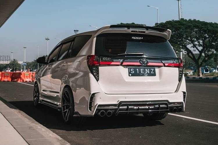 “Toyota Innova tai sinh” thanh sieu SUV Lamborghini Urus o Indonesia-Hinh-5