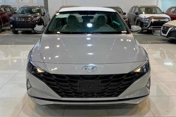 Hyundai Elantra 2023 lap rap sap ra mat Viet Nam, 