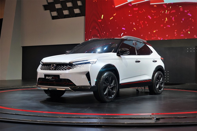 Honda SUV RS tu 256 trieu dong tai Dong Nam A, re hon Toyota Raize?