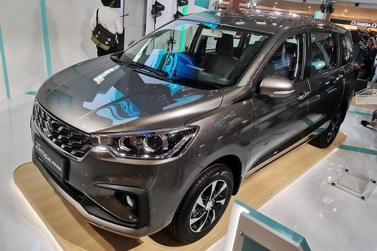 Suzuki Ertiga Hybrid 2022 ve Viet Nam, du kien tu 520 trieu dong-Hinh-2