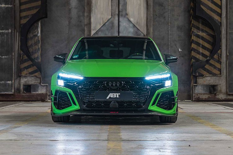 Audi RS3 Sportback manh toi 500 ma luc nho ABT 