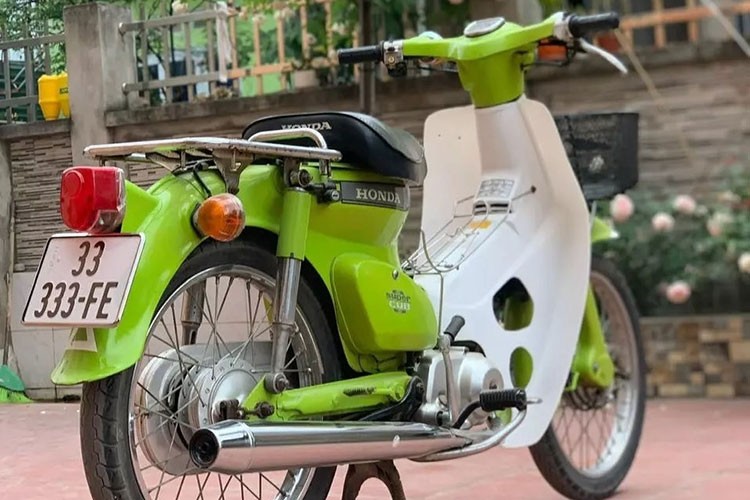 Chiec Honda Cub doi 1993 hon 100 trieu nho so huu bien “cuc doc”-Hinh-5