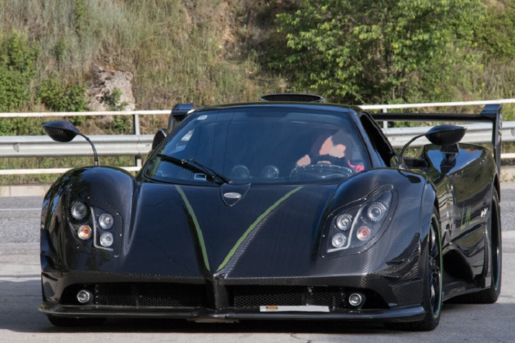 Pagani Zonda LM Roadster trieu do, doc nhat the gioi lap mui ra sao?-Hinh-2