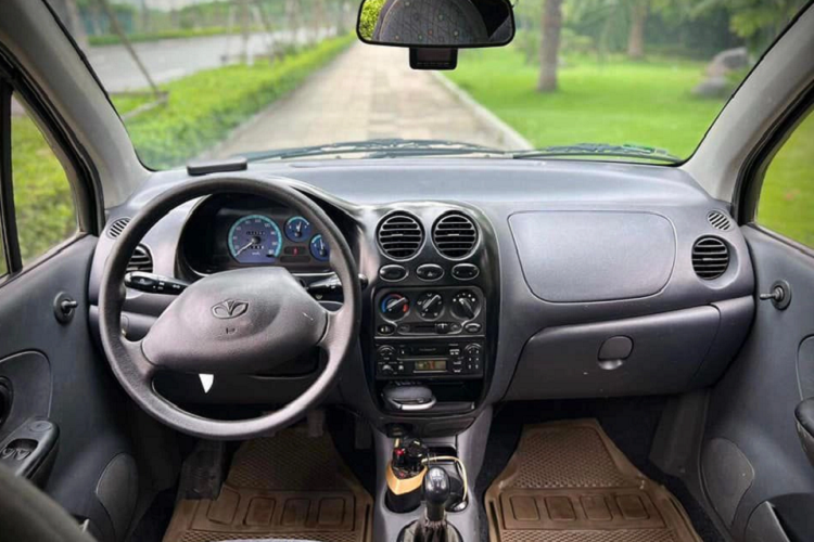 Daewoo Matiz gan 20 nam tuoi, thet gia hon 500 trieu o Ha Noi-Hinh-4